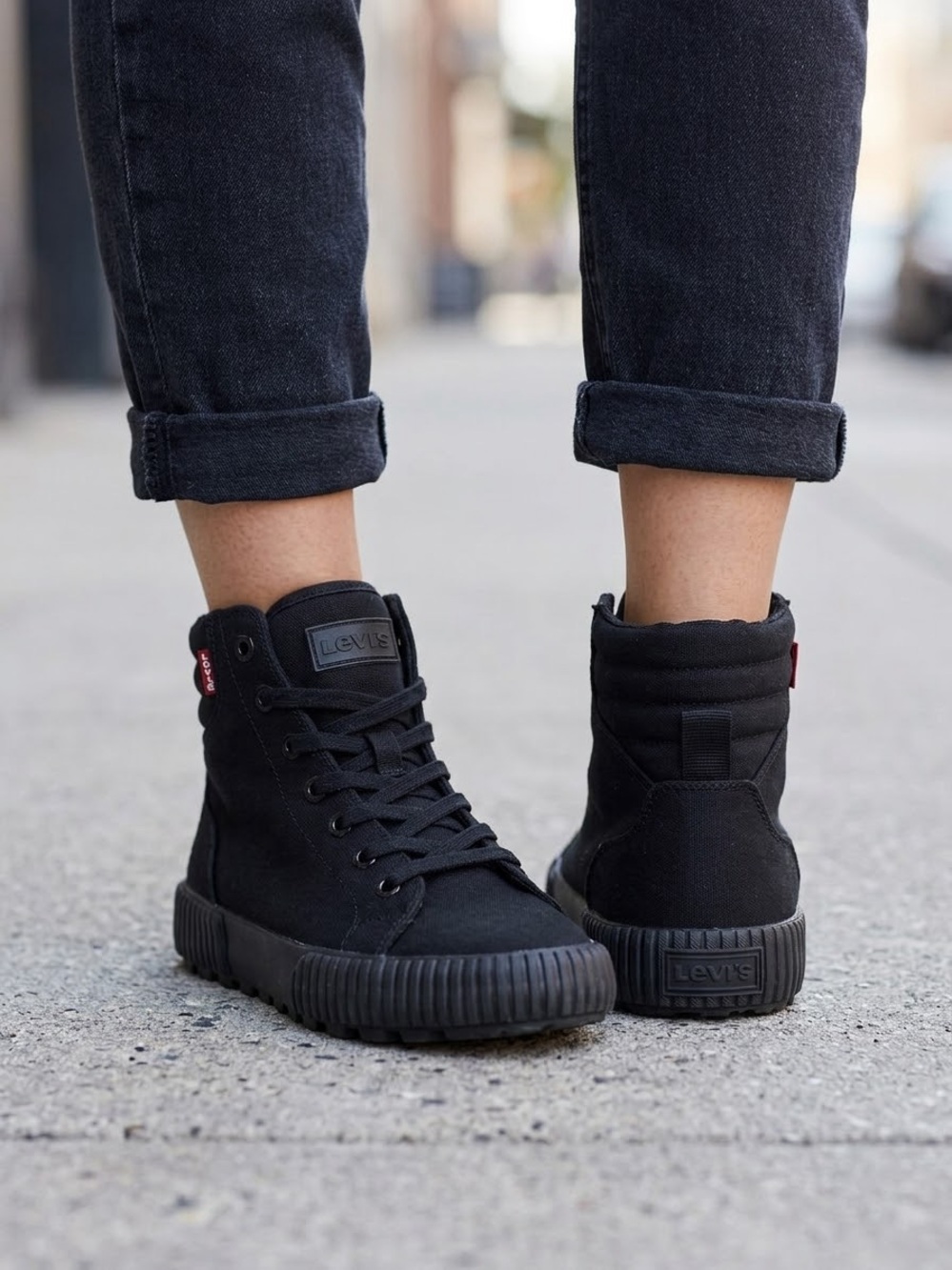 LEVI’S Women’s Black High-Top Sneakers - Casual Lace-Up Boots. Size 6.5